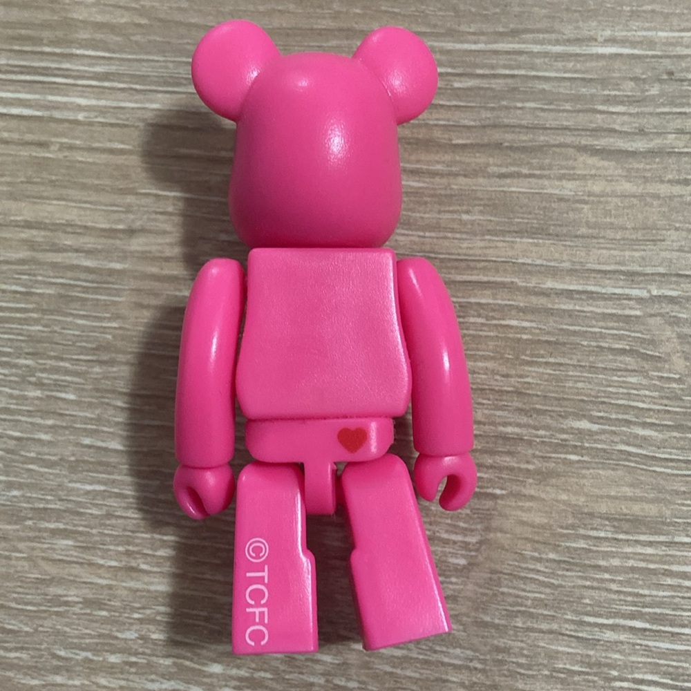 Bearbrick Series 43 Secret Care Bear Chase Pink 100% Medicom Be@rbrick Designer - Picture 2 of 3